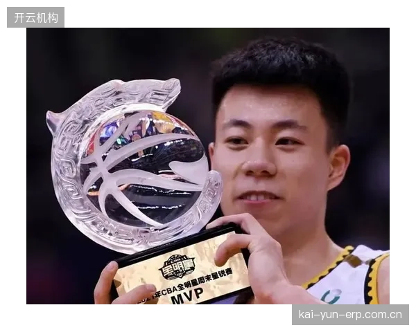 上海队半决赛凭借窒息式防守淘汰北京北汽,张镇麟的协防体系成为球队晋级关键。 上海队半决赛凭借窒息式防守淘汰北京北汽,张镇麟的协防体系成为球队晋级关键。